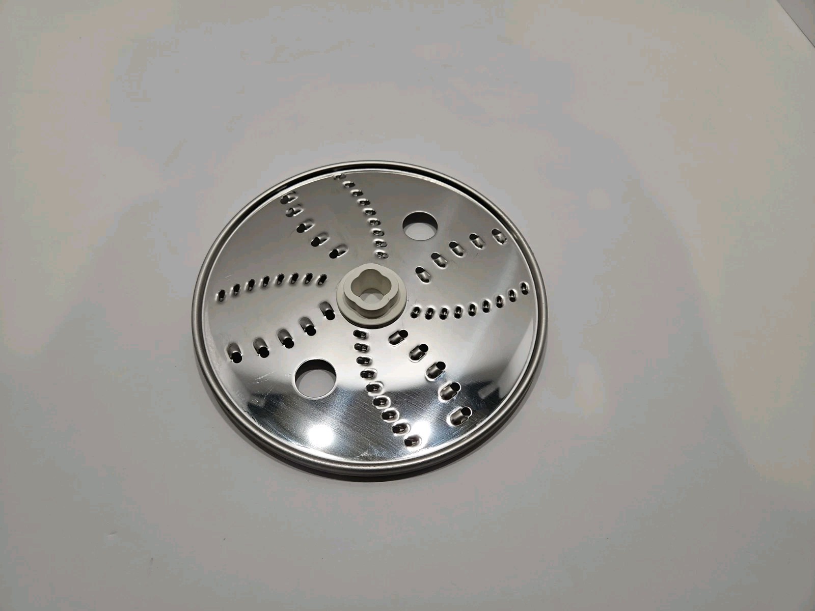 KitchenAid Adjustable Slicing & Reversible Shredding Disc Set w/ Case –Very Good