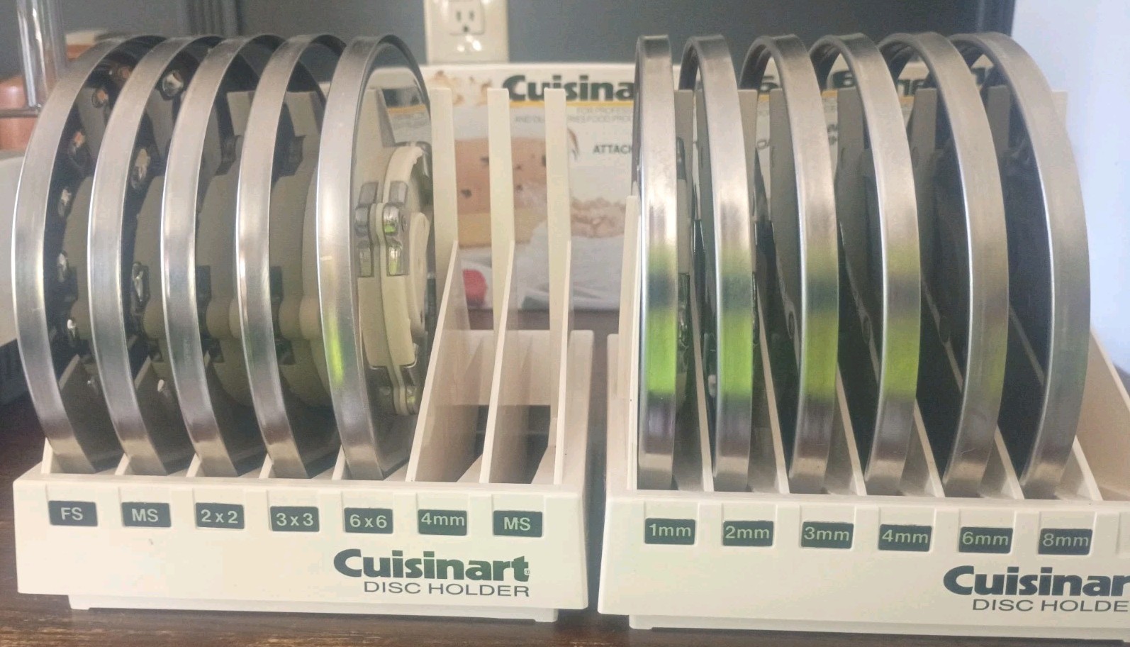 Cuisinart Professional 14 DLC-7M Pro Food Processor Accessories Tested