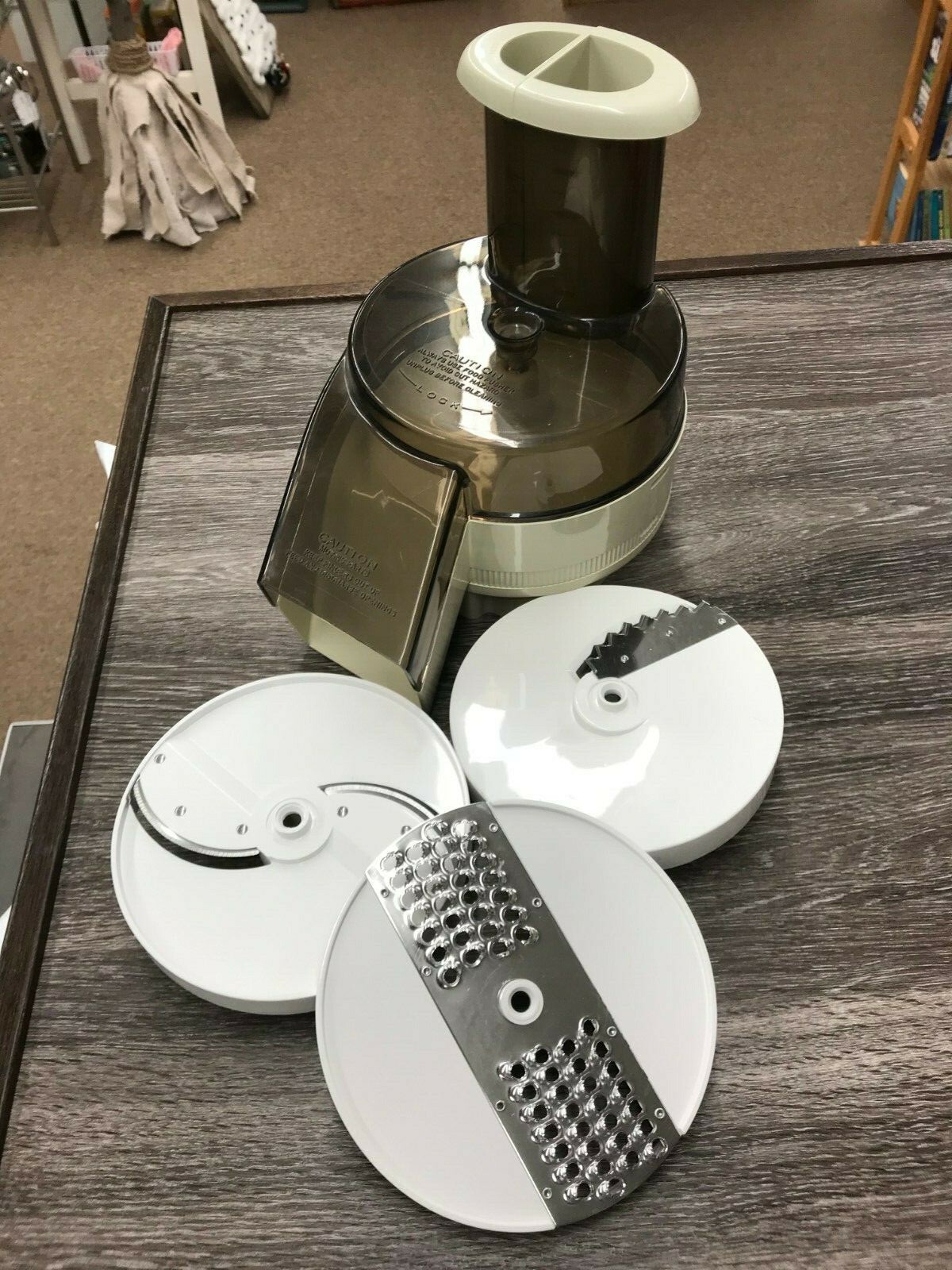 Oster Food Processor Shoot and 3 Blade Attachments