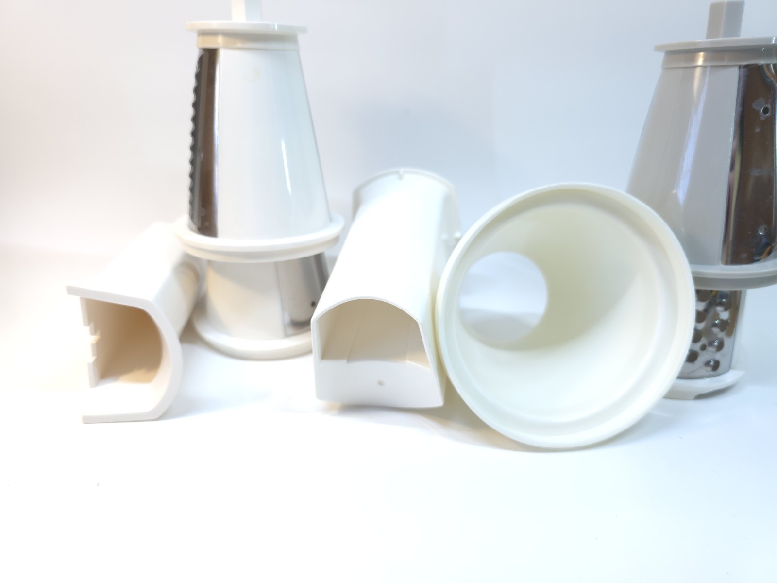 Presto Salad Shooter Professional Slicer Shredder Food Processor 4 Blade White