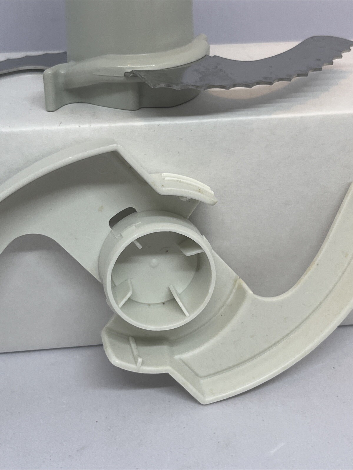 Braun Combimax Food Processor Replacement Chopping Blade With Cover 3205 White