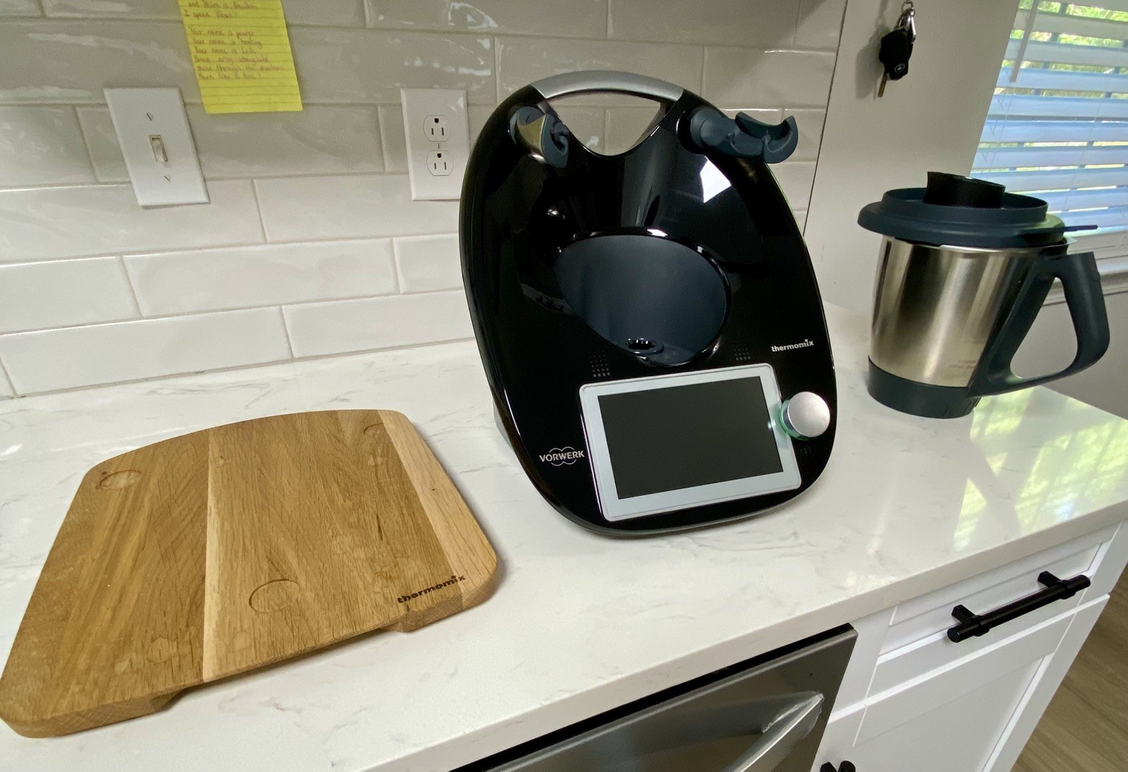 Black Thermomix TM6 Smart Cooking – Excellent Condition w/ extras Accessories
