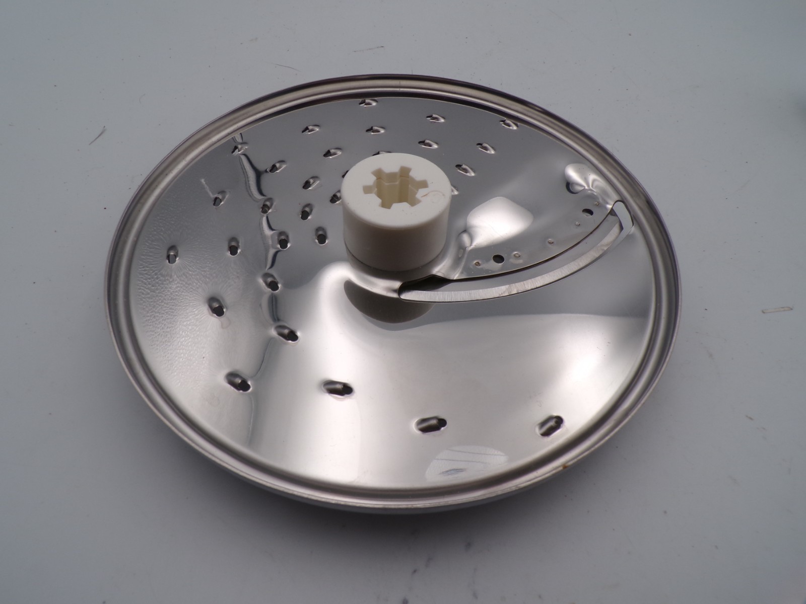 KitchenAid Food Processor KFP600WH Accessories Chopper Blades – Disc – Stem Lot