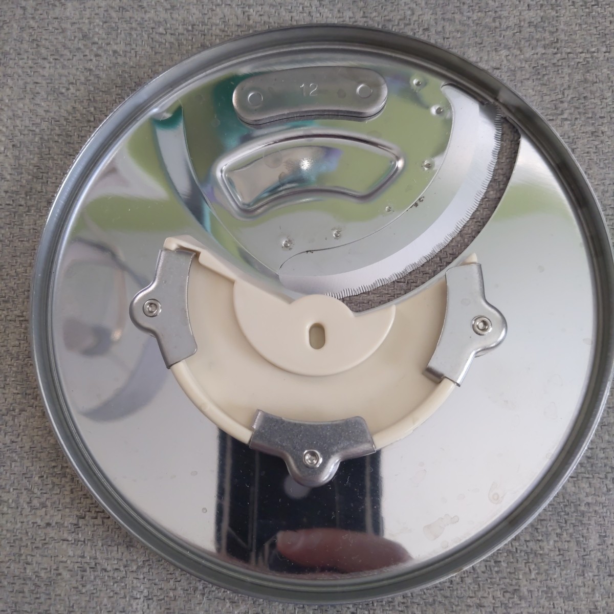 Cuisinart DLC-8 DLC-10 Replacement Parts Blades Slicing Discs Stem Dough Blade