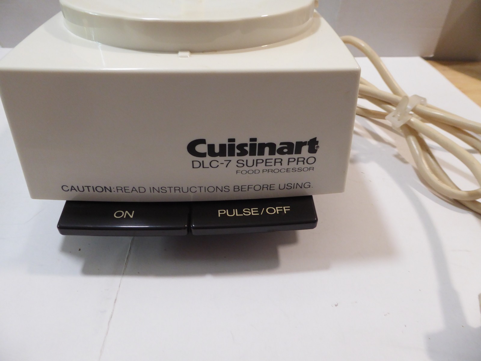 CUISINART DLC-7 Super Pro Food Processor Japan Made – Motor Base Tested & Works!