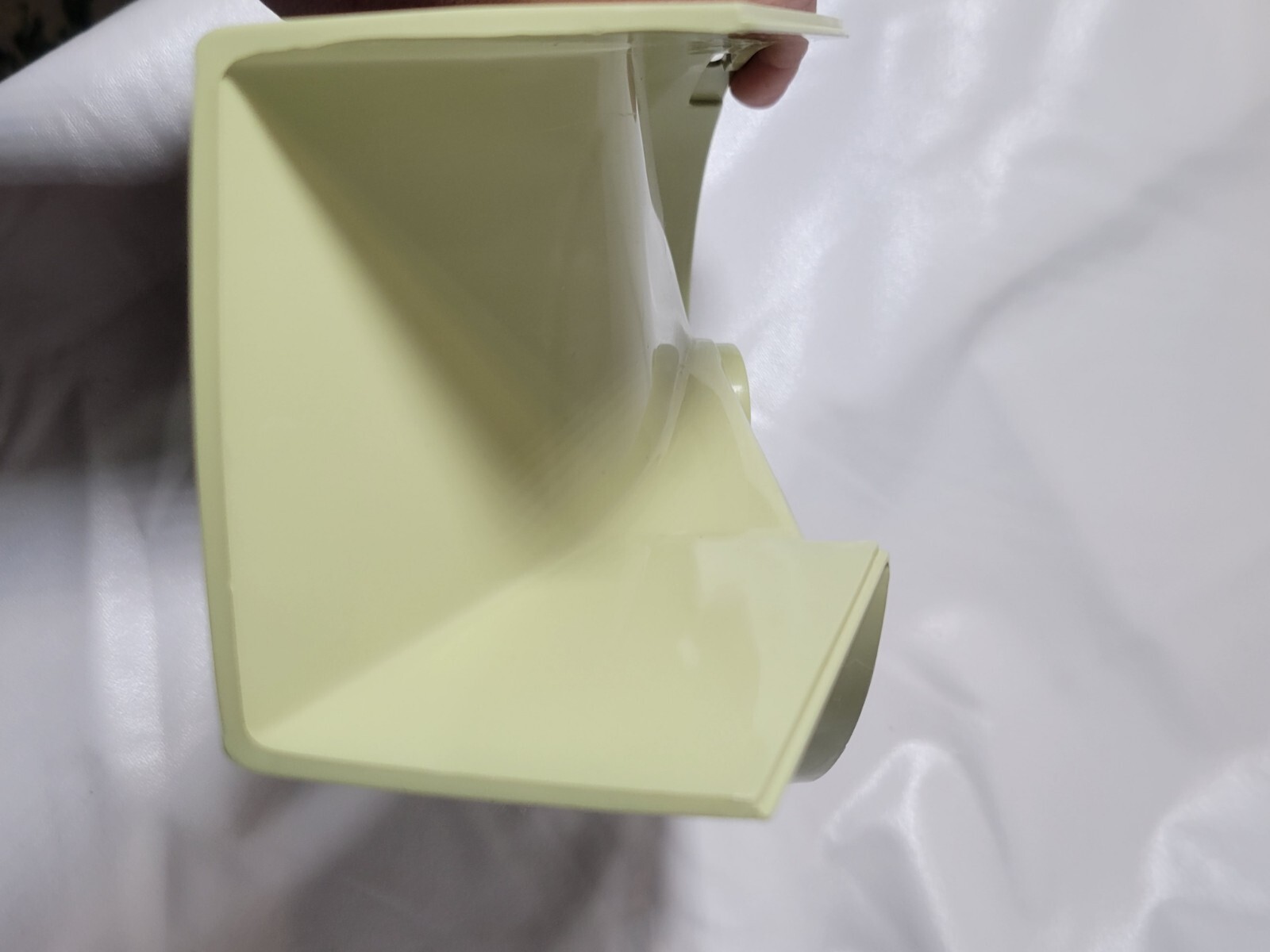 Oster Foodcrafter Slicer Shredder Salad Maker Food Discharge Bottom Chute Only