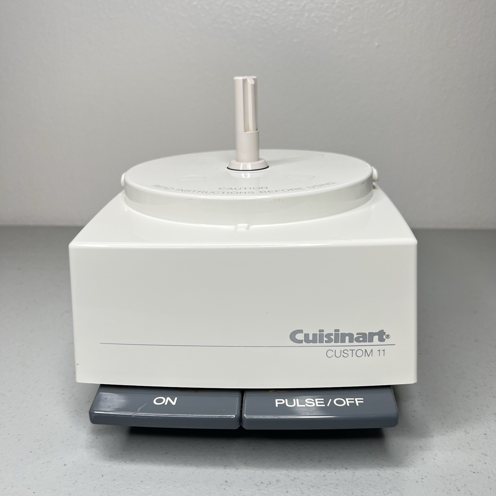 Cuisinart Pro Custom 11 Motor BASE ONLY White Food Processor DLC-8M Working