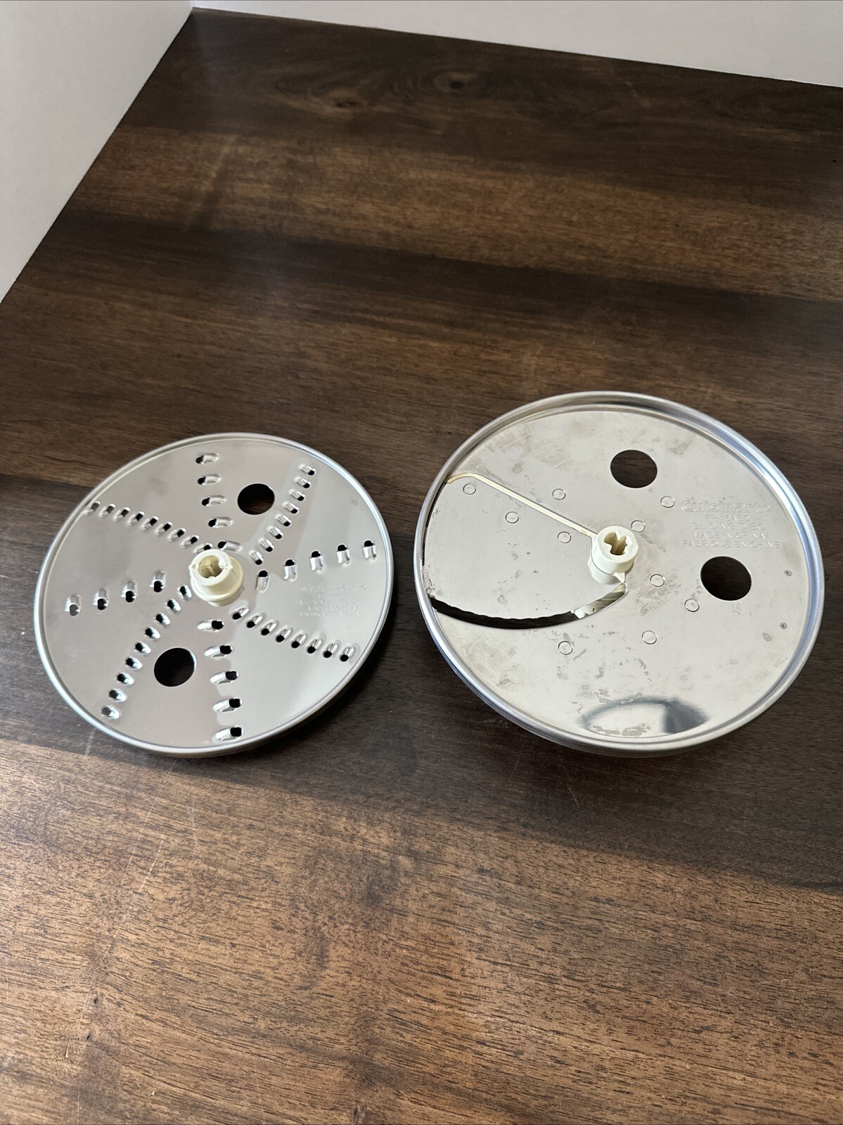 Cuisinart FP-14DC Medium Shred Disc FP-16RSD & Adjustable Slicing Disc FP-16ASD