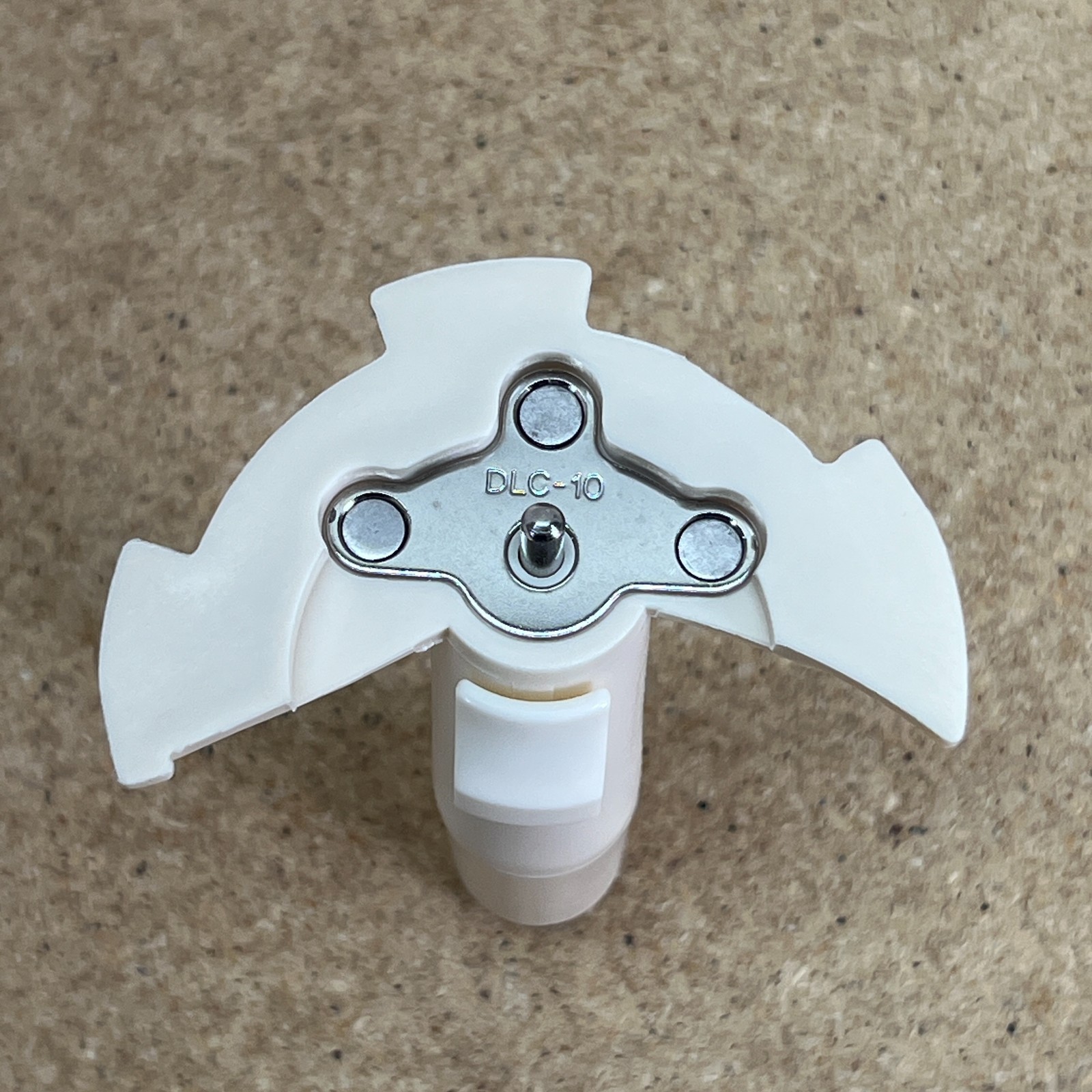 Cuisinart DLC-10 Food Processor Stem Adapter Replacement Part DLC-139TX Japan