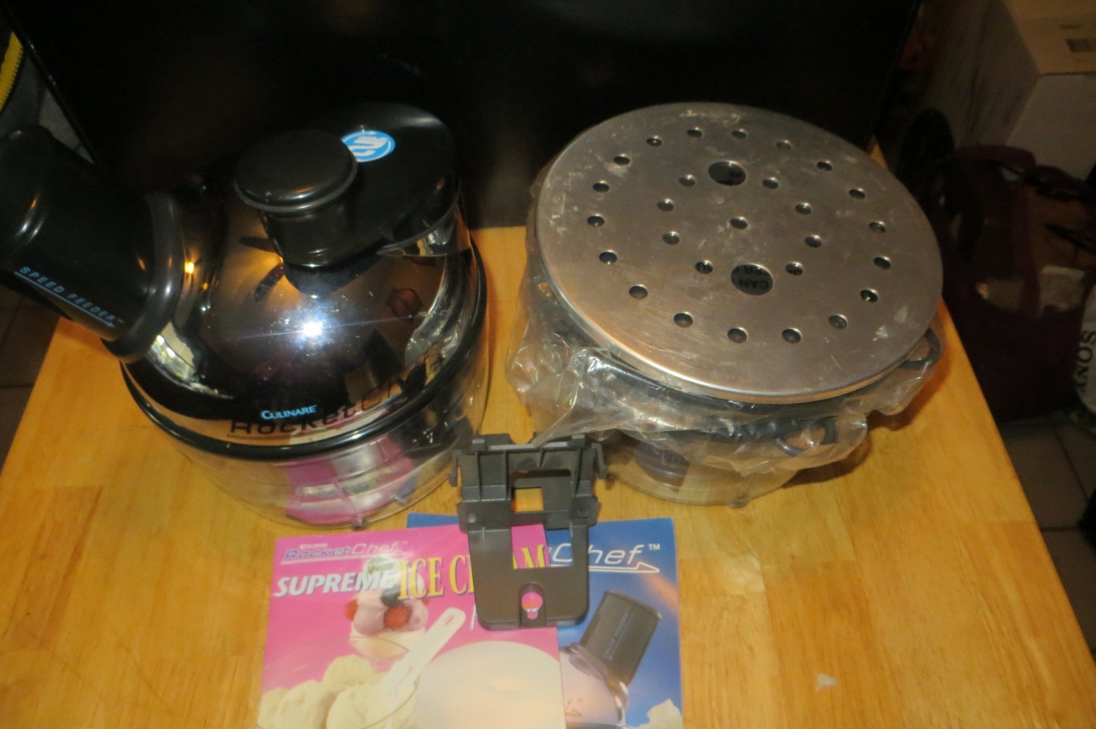 Culinare Rocket Chef Speed Feeder Food Processor W/ Attachments