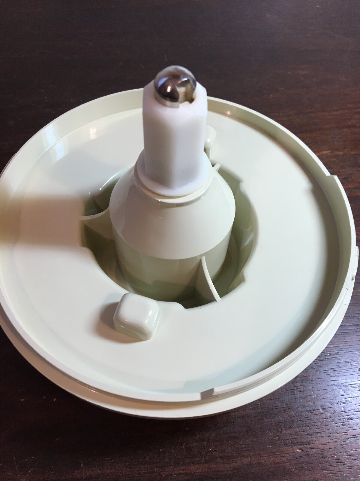 Oster Regency 957-16F, MIxing Arm Adapter Base