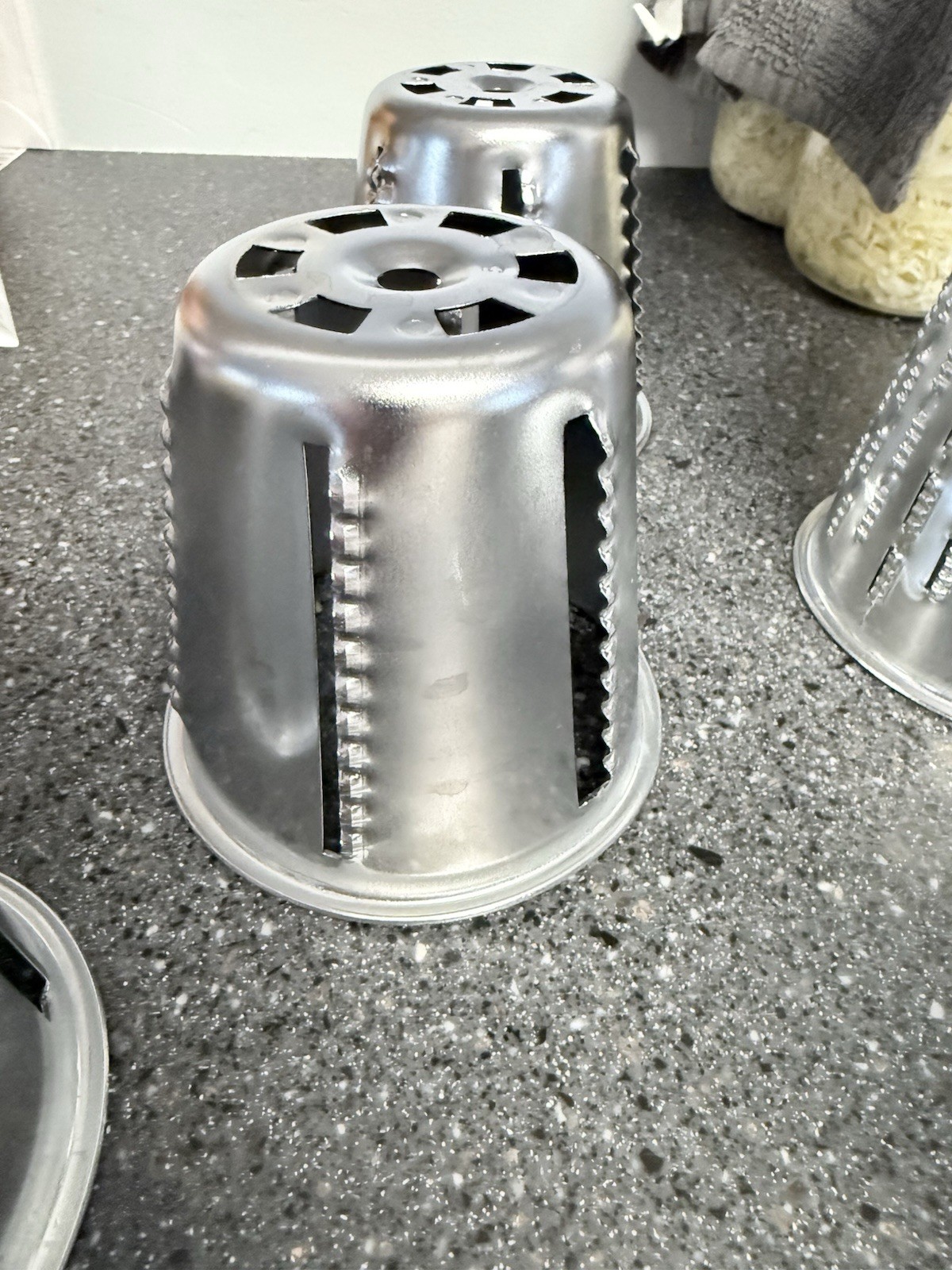 King Kutter Healthy Gourmet Manual Kitchen Cutter Food Processor w/ 4 Cones