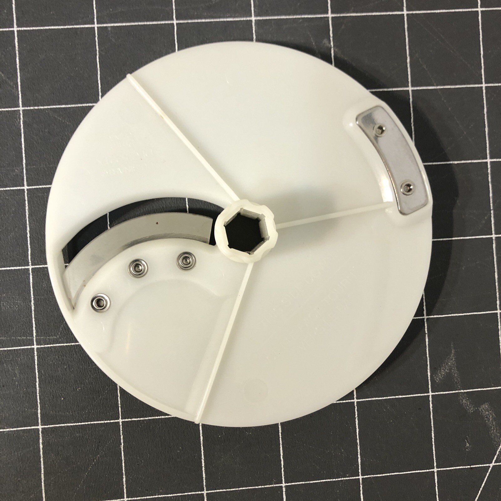 Cuisinart Pro Plus LPP DLC-7 Ejector Disc Grating Blade Slicing Blade Set