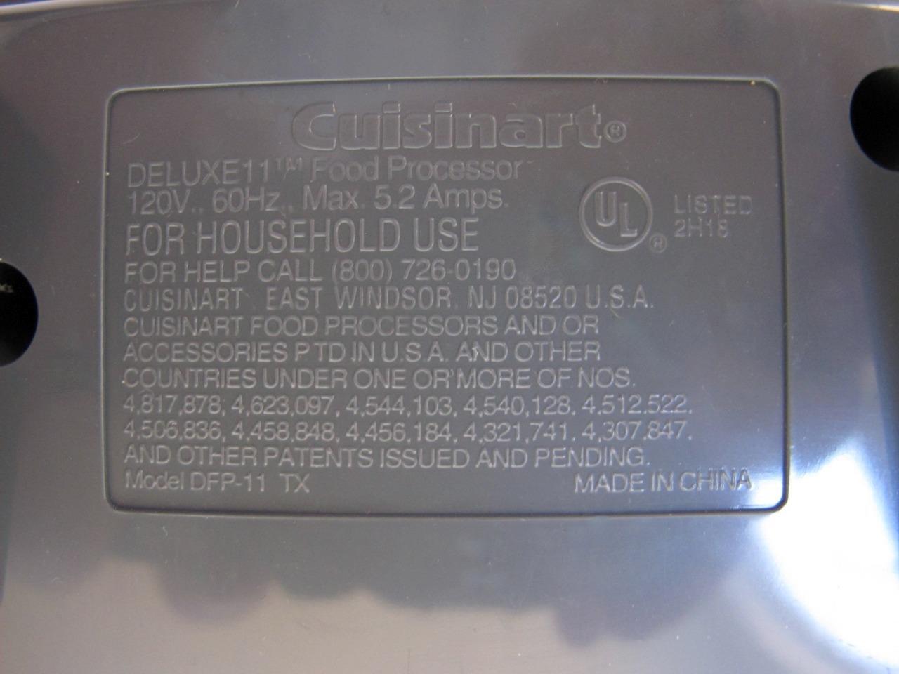 Cuisinart Deluxe 11 Food Processor Pristine Condition plus Slicing Blade Disc