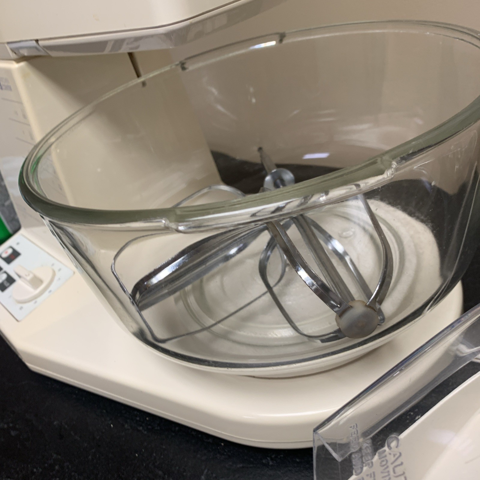 Oster Designer Kitchen Center Mixer Doughmaker Food Processor Has Parts Working!
