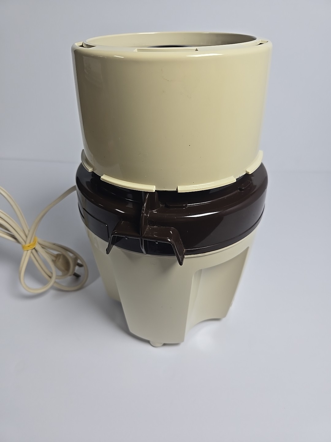 Moulinex La Machine Deluxe High Powered Food Processor Model 356 580W Max