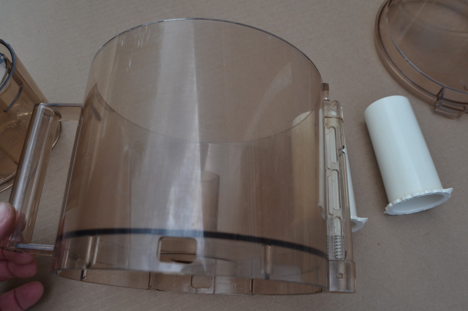 Cuisinart Food Processor DLC-7 Pro. Amber. Work Bowl, Lid, Pushers & Chute. USED