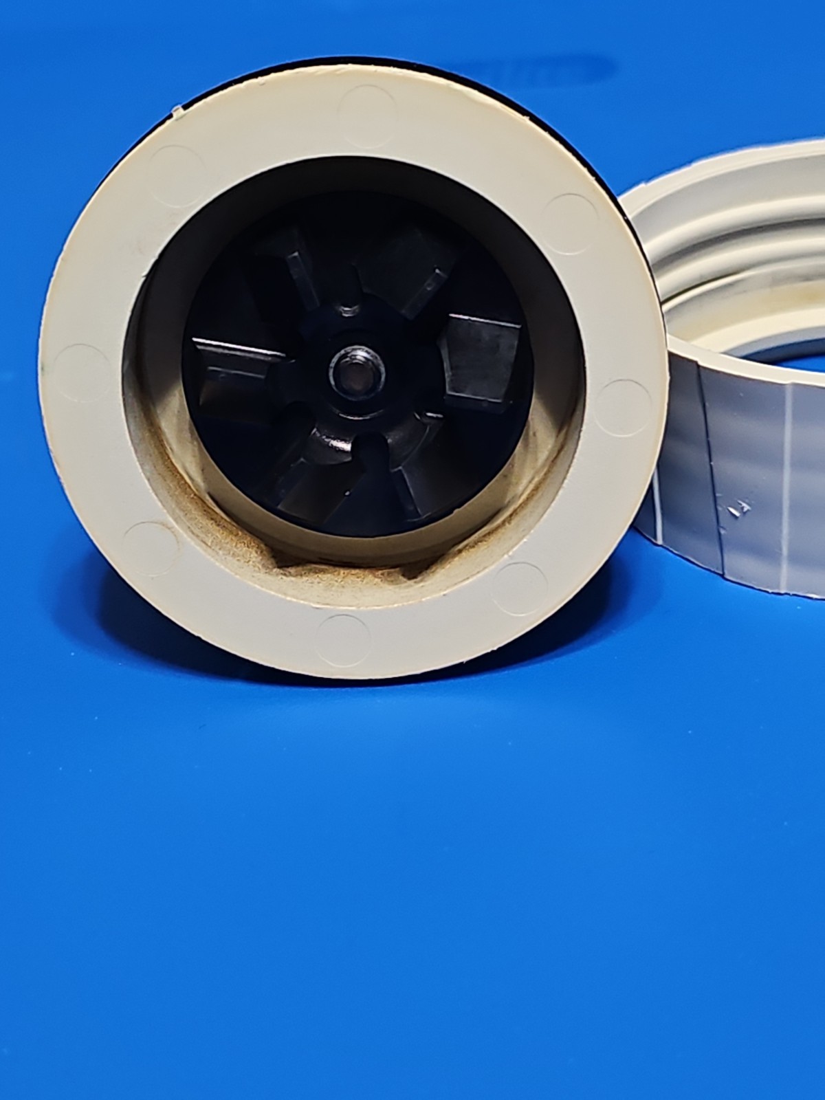 General Electric D1FP1-4200 Food Processor Stem Gear Drive Shaft With Nut & Seal