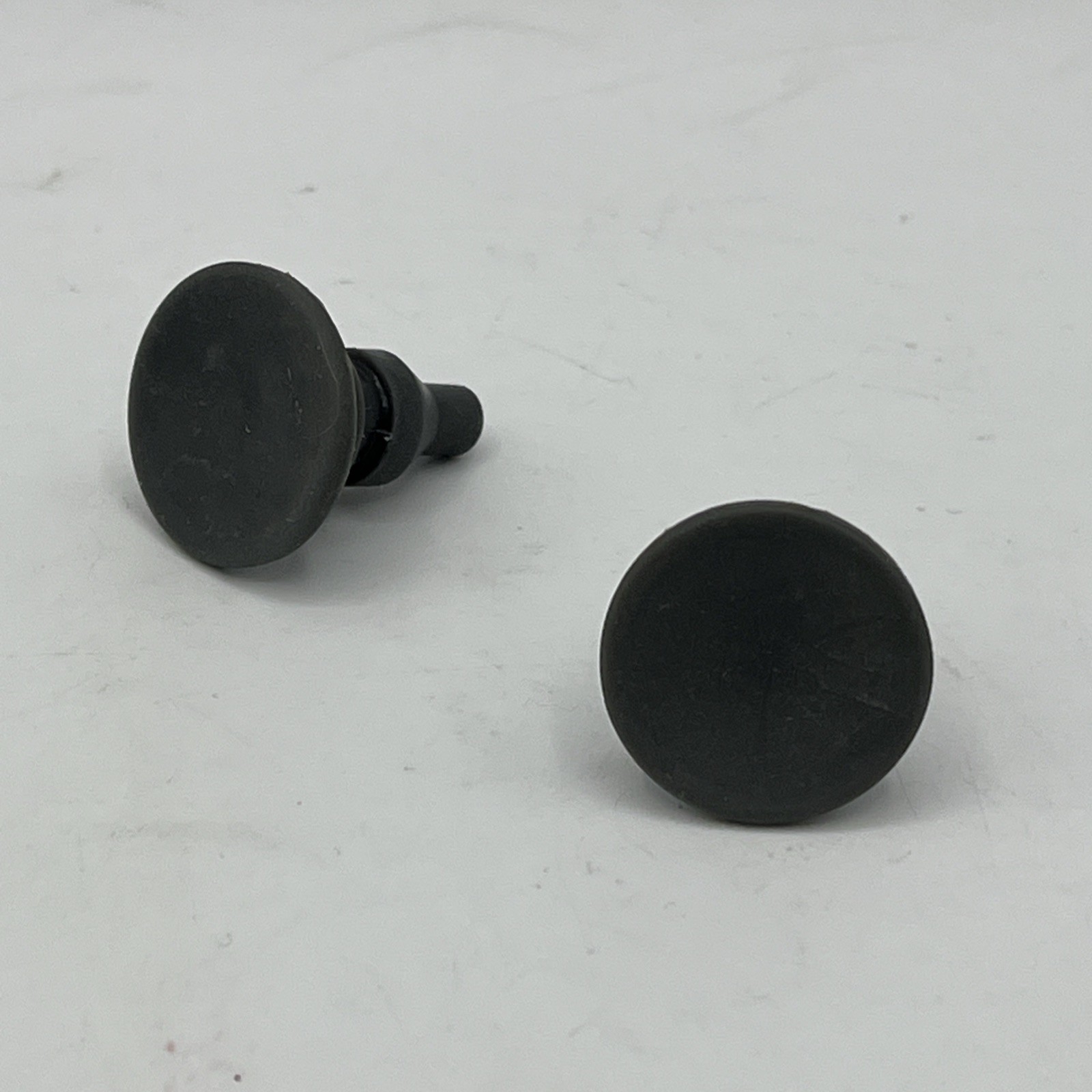Farberware Food Processor FP3000FBS RUBBER SUCTION FEET 2x Replacement Part