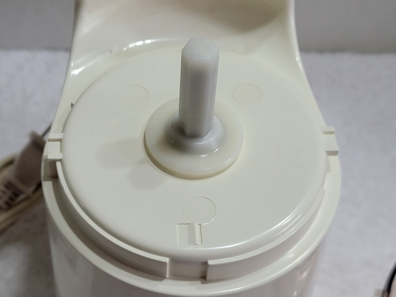 Sunbeam Oskar #14081 Food Processor Chopper Beige Made In France 500 Watts EUC