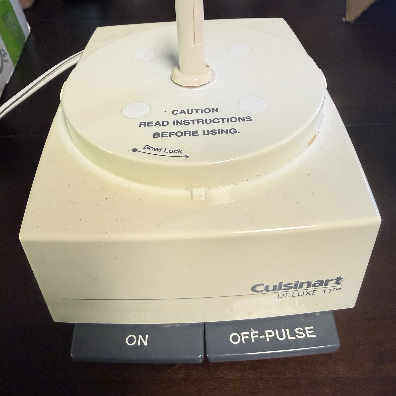 Cuisinart Pro Deluxe 11 Food Processor Motor Base DFP-11 TX (type 28) Untested