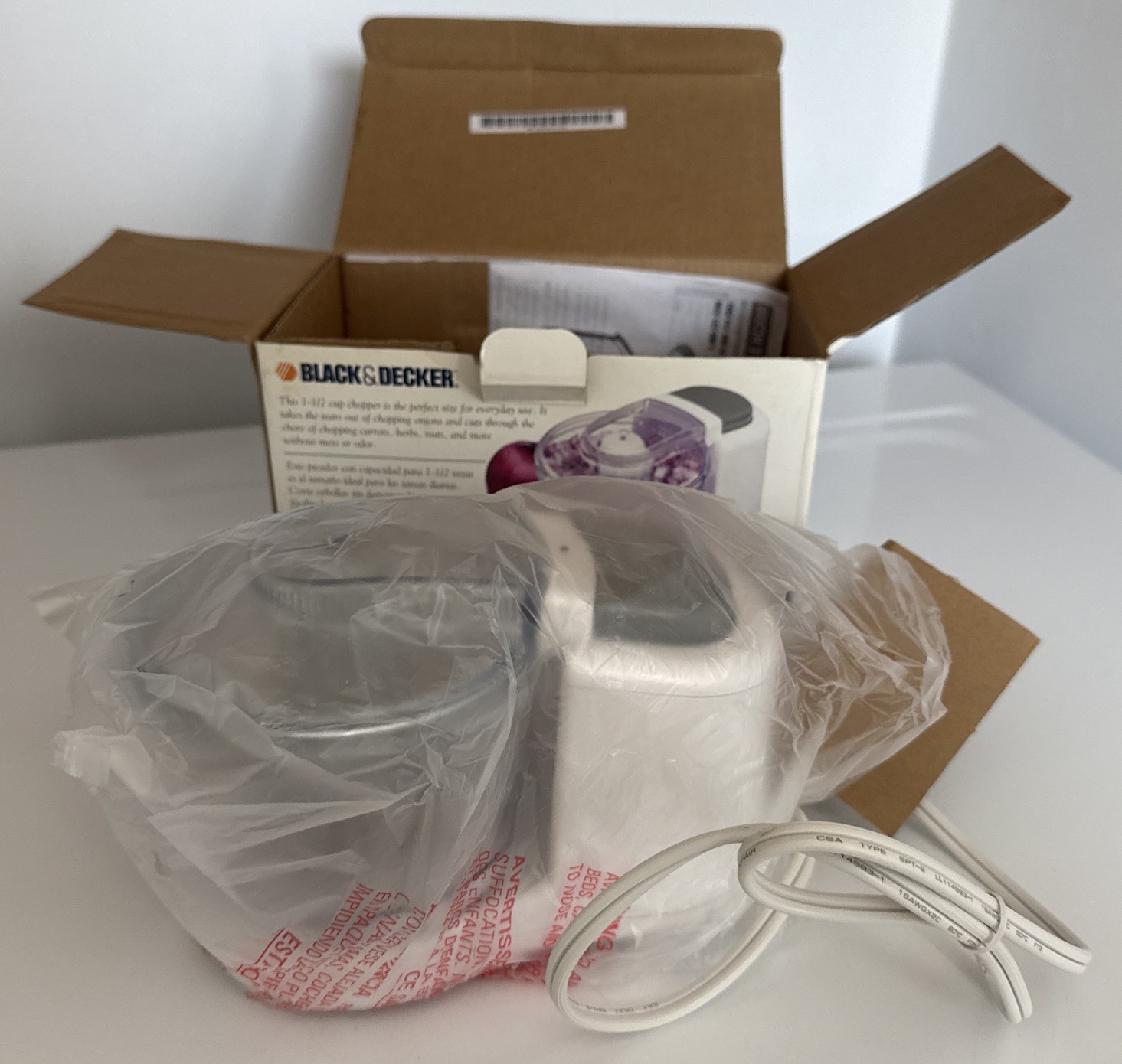 Black & Decker Handy Chopper Plus Mini Food Chopper HC3000 New In Box