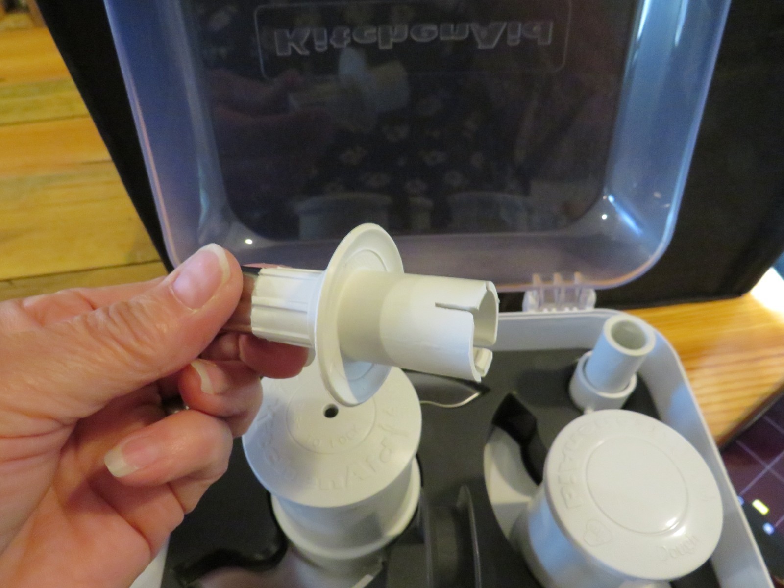 Fabulous Kitchenaid Food Processor Attachment Blade Complete Set with Case