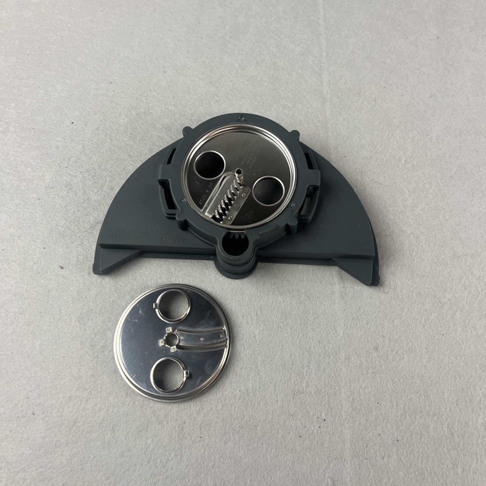 Cuisinart Food Processor FP-13 Replacement Part: Spiralizer Disc Holder FP-13SSH
