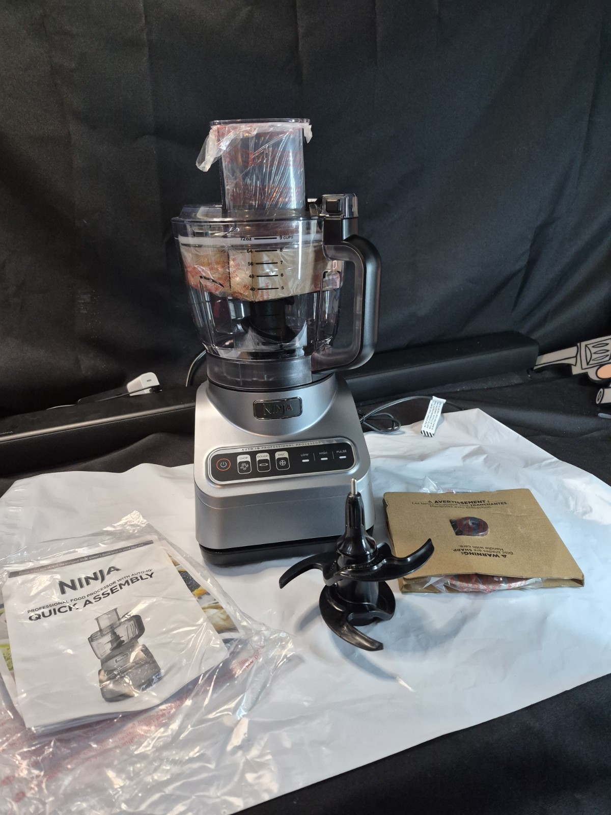 Brand New Ninja Professional Plus Food Processor Auto-iQ 9-Cup Silver FP601CO
