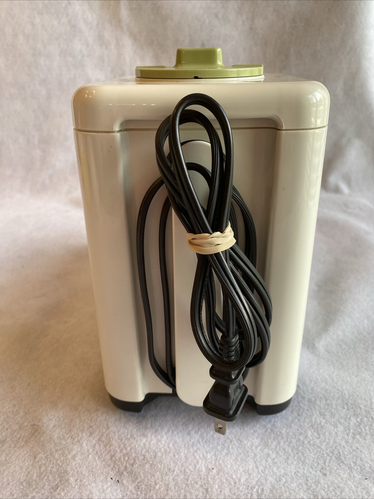 Braun Food Processor Model 4259 Power Base Unit TESTED & Working Spindle Cracked