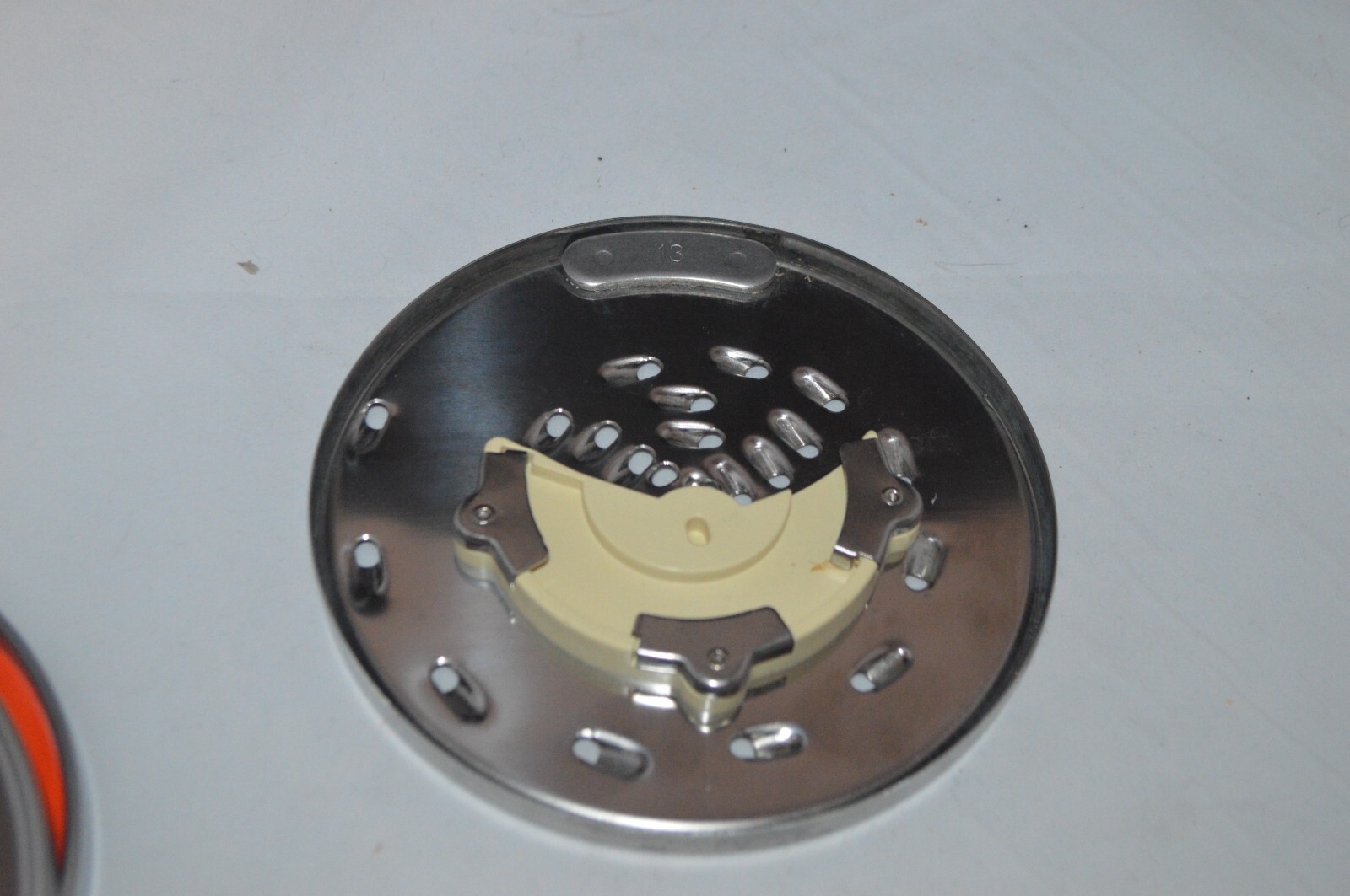 Cuisinart DLC-8 DLC-10 Food Processor grate Blade Disc DLC-837 medium