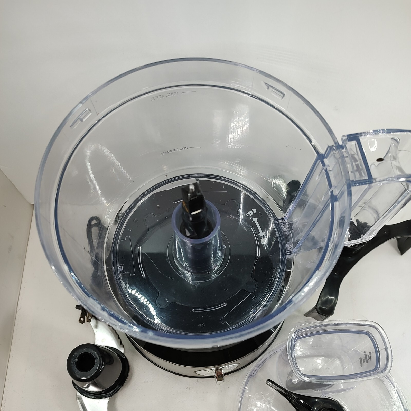Hamilton Beach Food Processor & Vegetable Chopper For Parts.Works Great,READ.