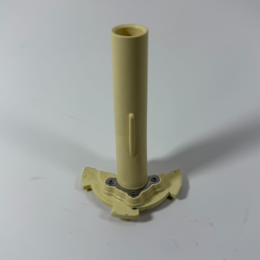 Cuisinart Pro Custom 11 Food Processor DLC-8 Stem Adapter DLC-8 DLC-839ATX Part