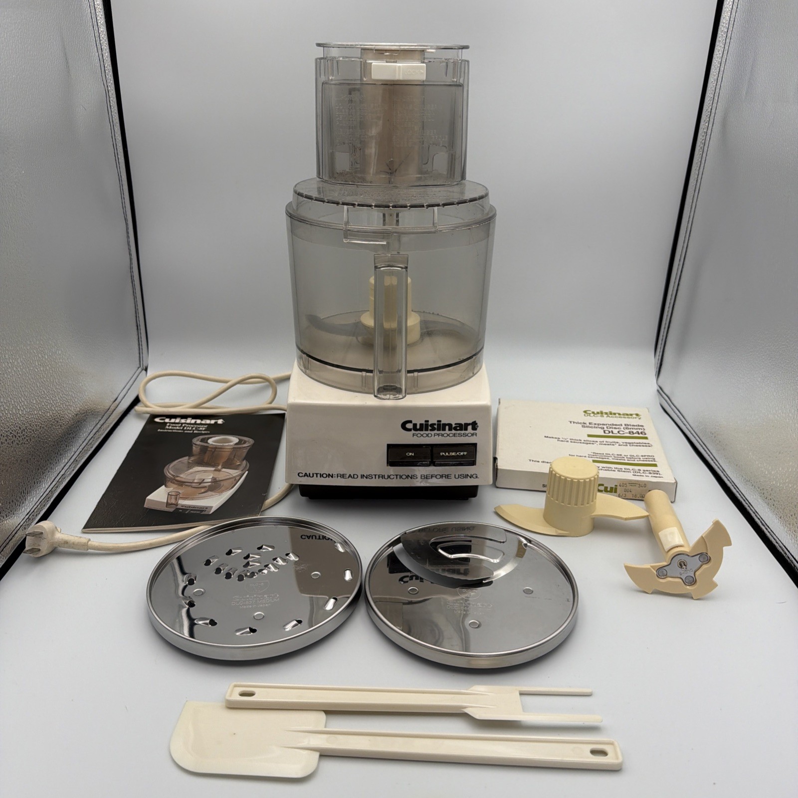 CUISINART DLC-8 Food Processor Complete With Accessories Base Made In Japan Used
