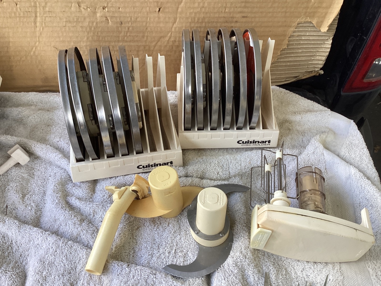 Vintage Cuisinart DLC-7 Super Pro Food Processor With Accessories Tested Japan