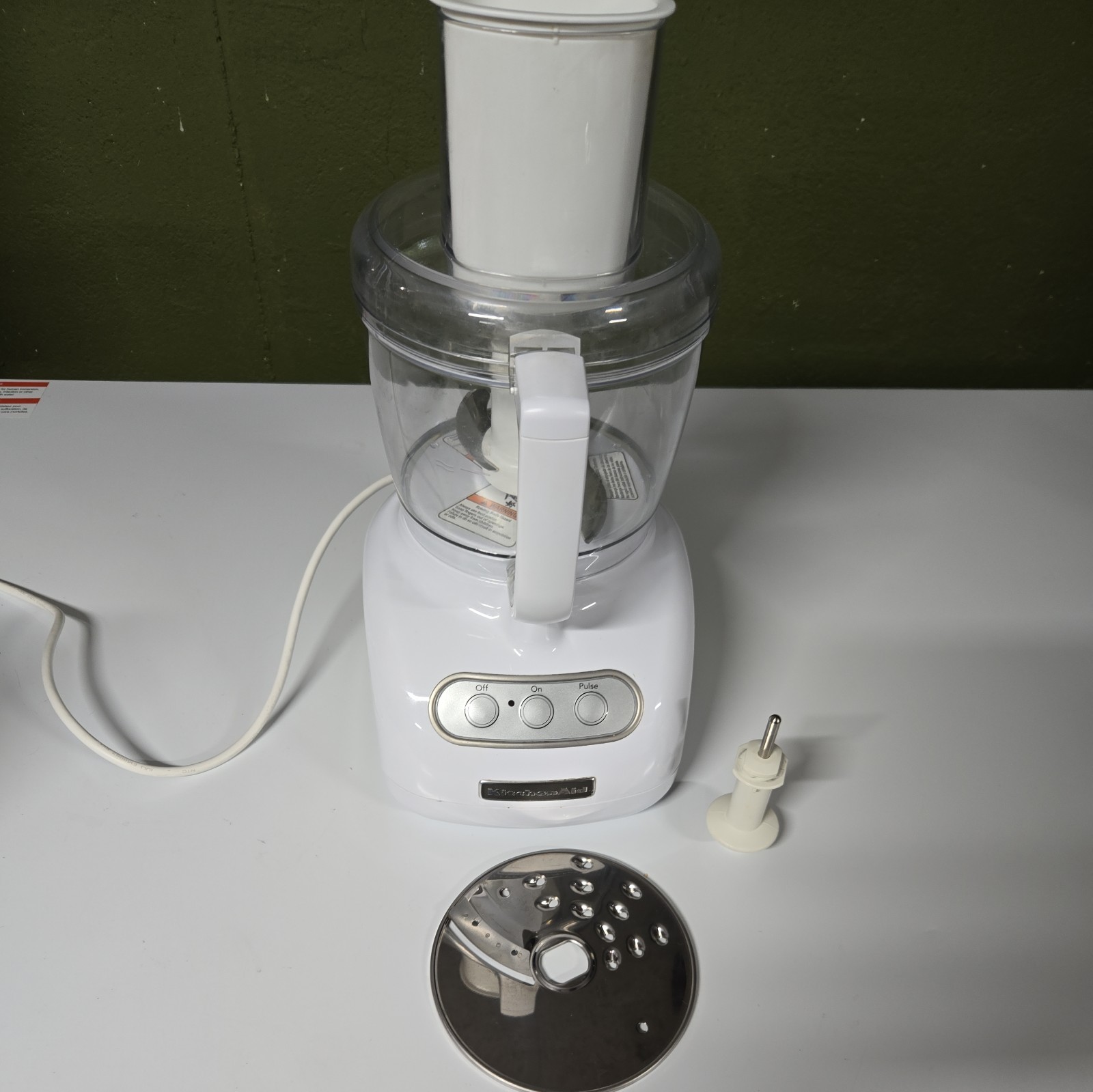 KitchenAid Food Processor KFP715WH2 White All Parts Included Works Great