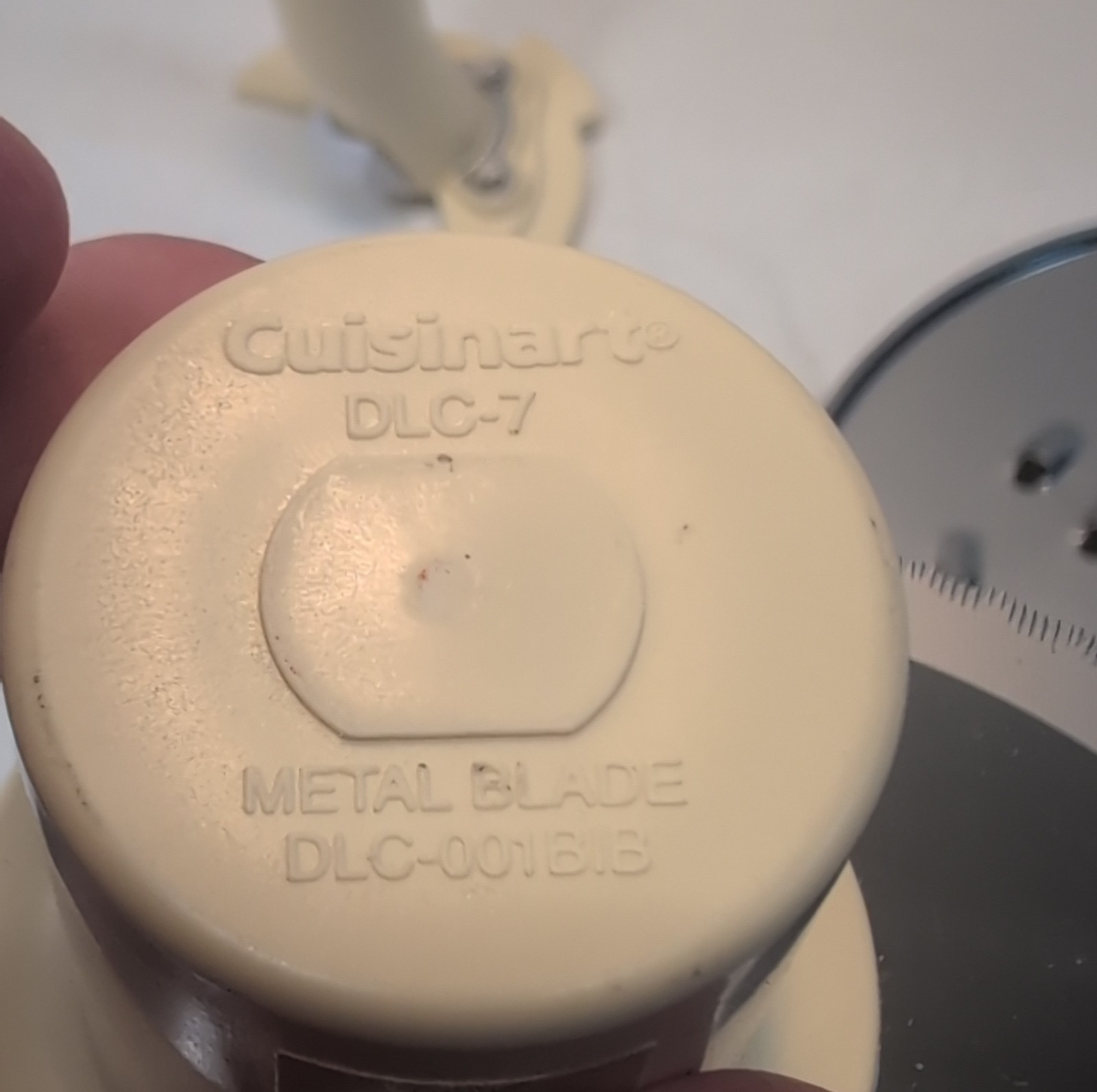 Cuisinart DLC-7 Food Processor Chopping Blade 001BIB DLC-044TX 037TX Discs Stem