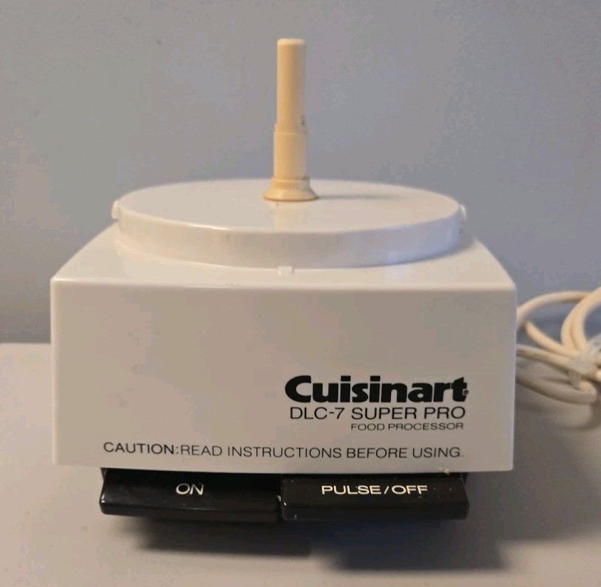 Cuisinart DLC-7 Super Pro Food Processor With Disc Holder