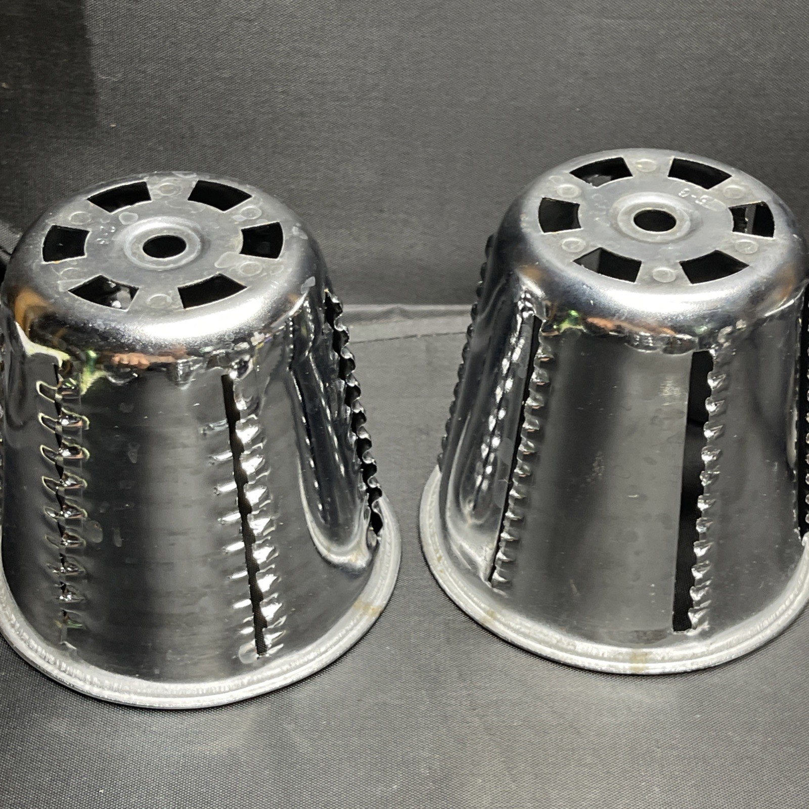 Vintage Saladmaster 5 Star Food Processor Slicer Shredder 6 Cones Hand Crank USA