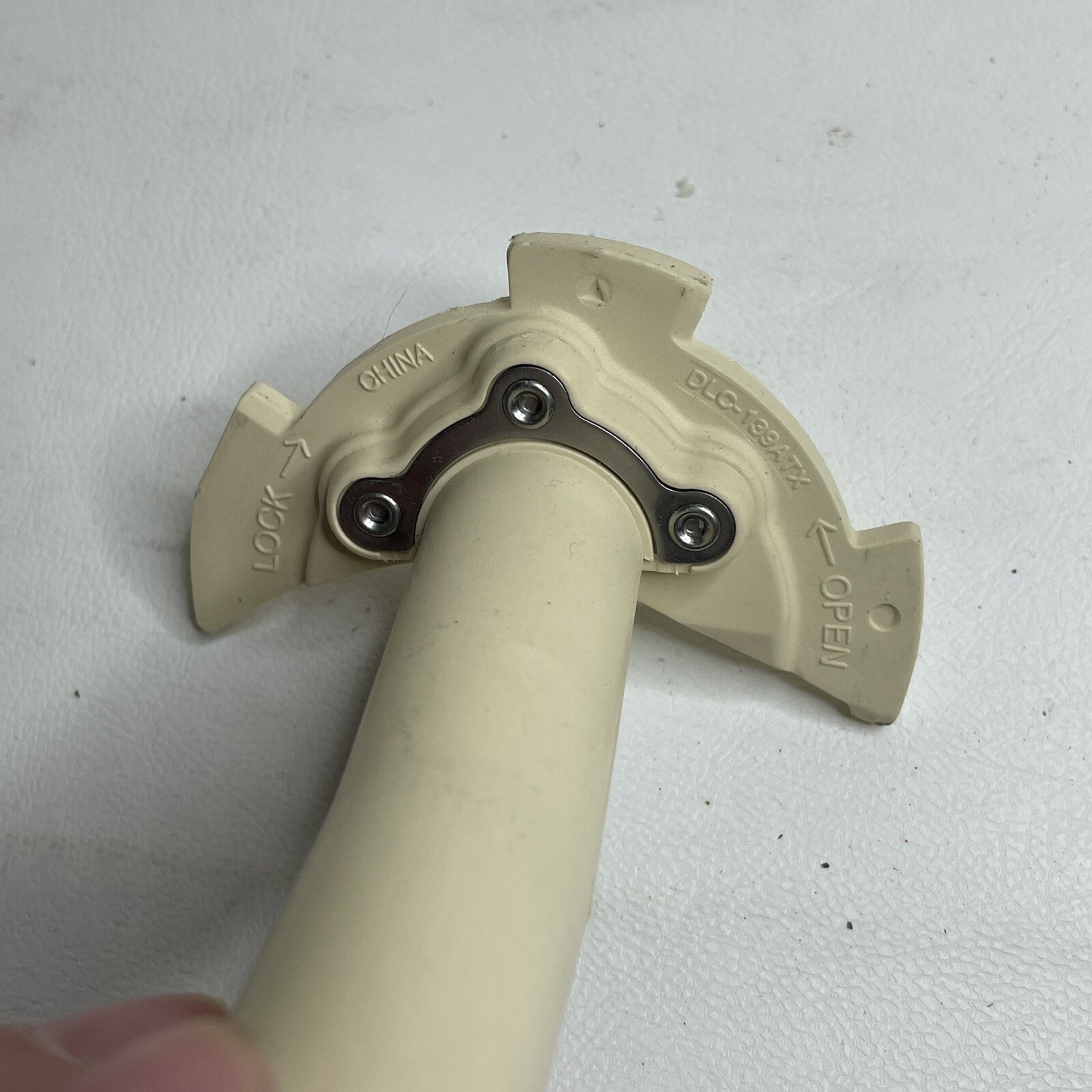 Cuisinart DLC-8 DLC-10 Pro Food Processor Stem Adapter and Disc Blades PARTS
