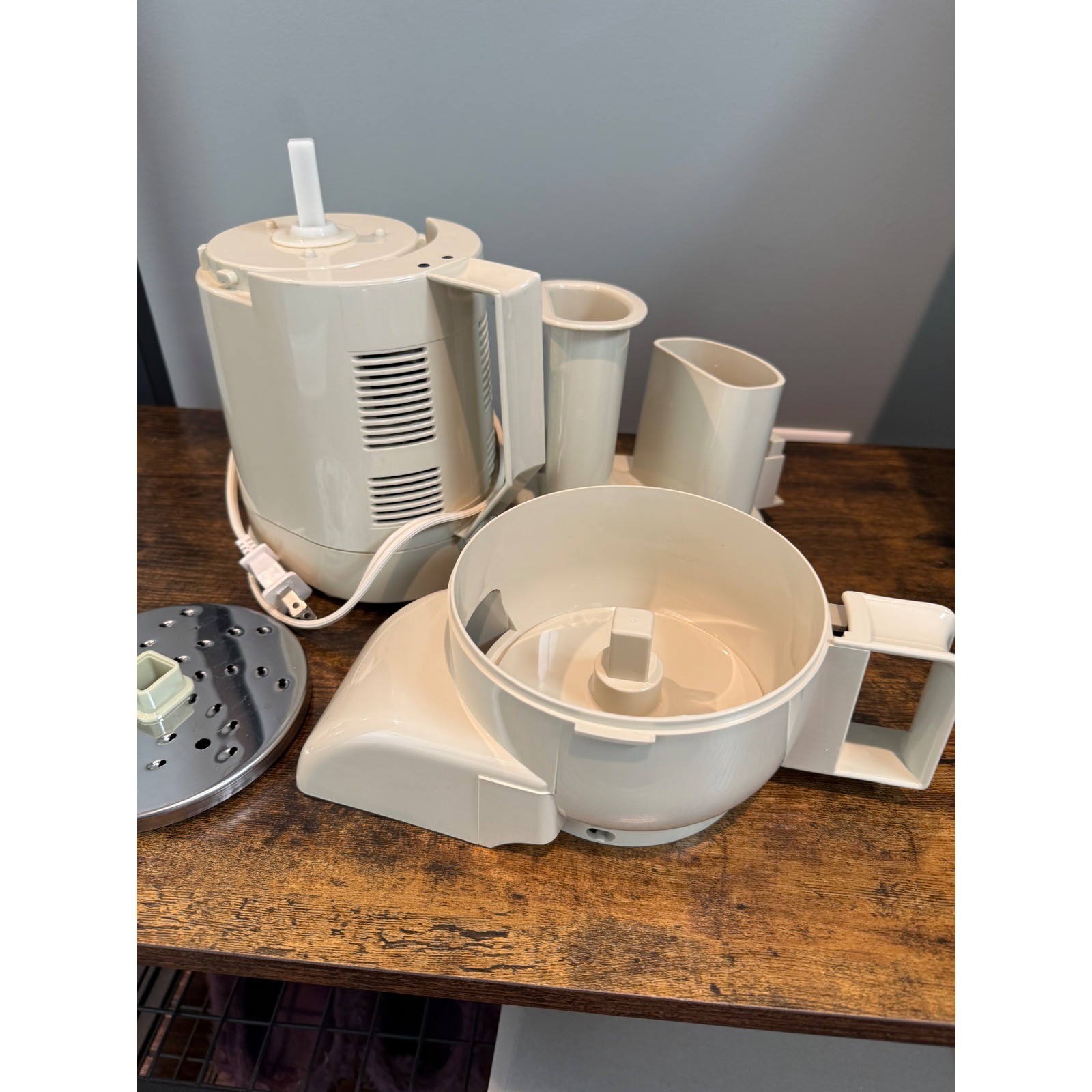 West Bend High Performance Food Processor Model 6500-1 Almond 500W Vintage Retro