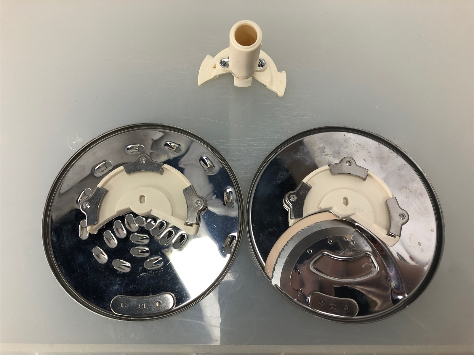 Cuisinart 4 Piece Lot DLC-144, DLC-837, Stem DLC-10