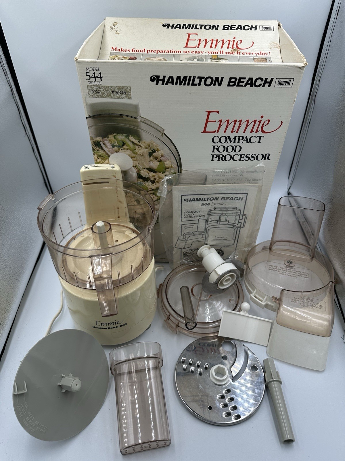 Vintage Hamilton Beach Emmie Compact Food Processor Model 544 w/ Box