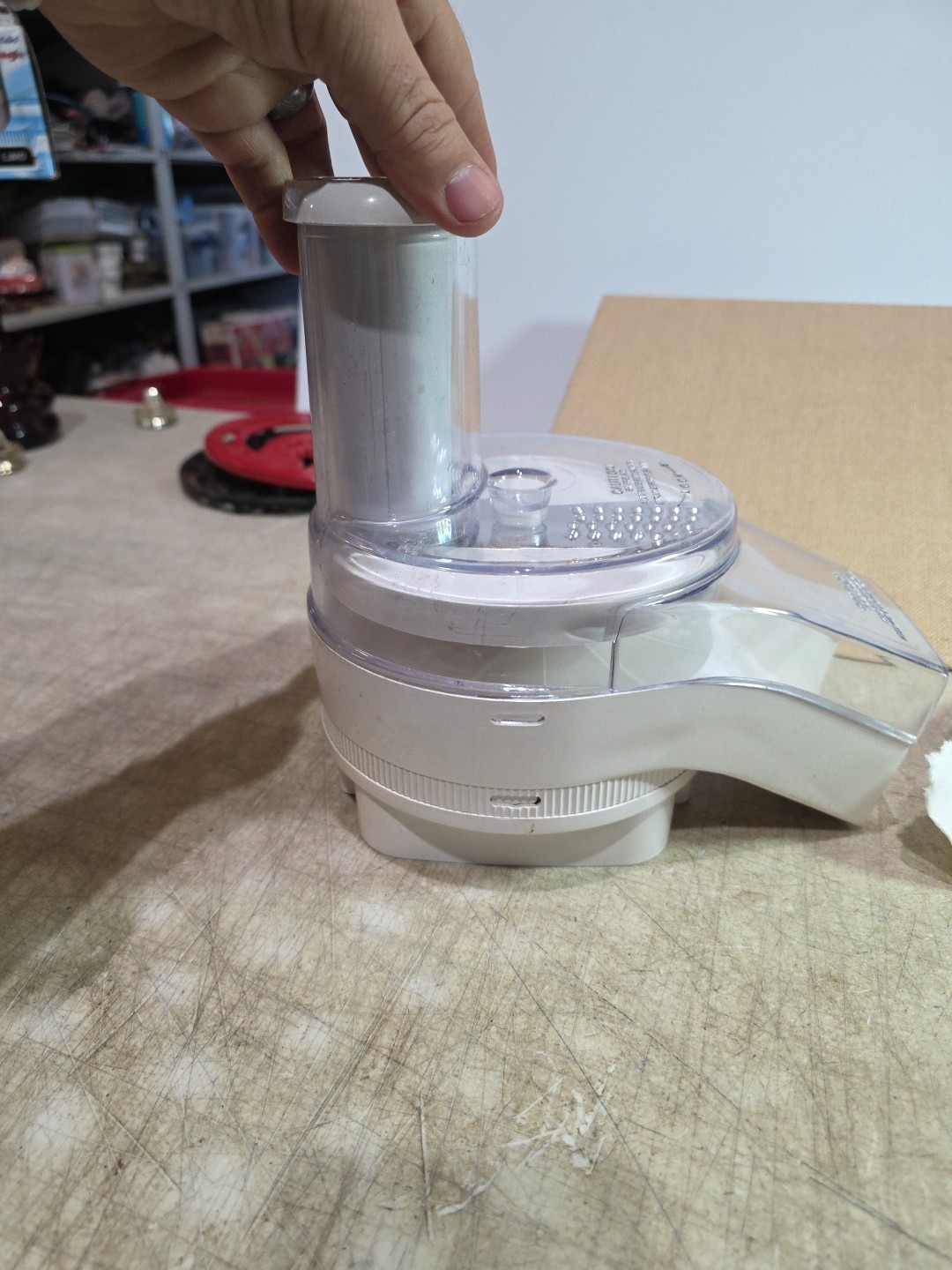 Oster Kitchen Center Food Processor Salad Shooter Attachment 957-38F Lid Pusher