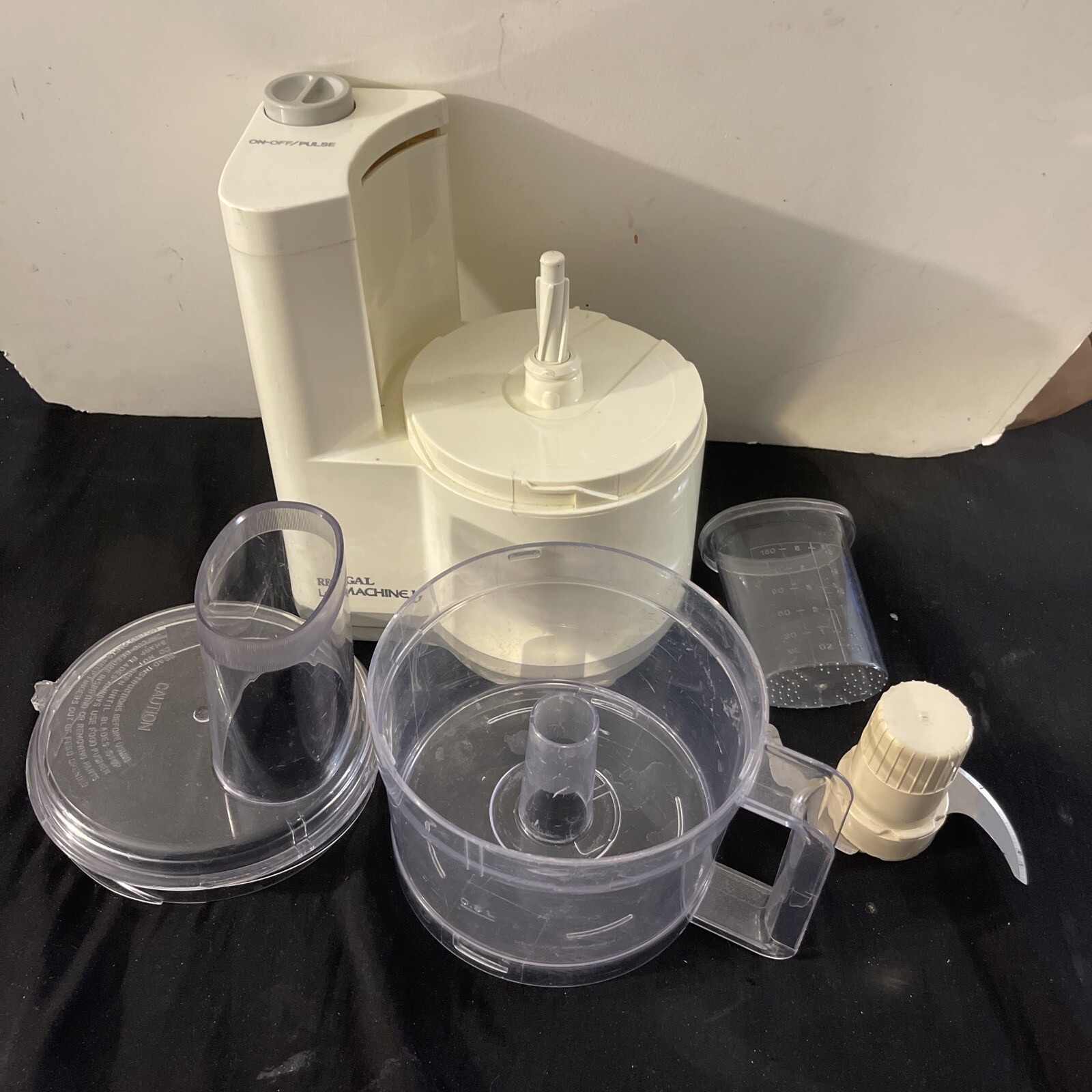 Regal La Machine I Food Processor Vintage Model K 813 Great Condition