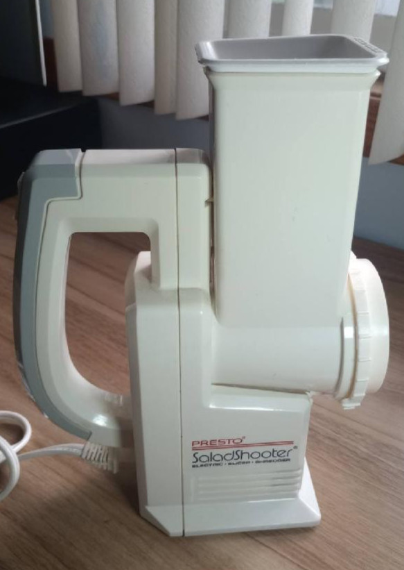 Presto Salad Shooter 0291001 Electric Slicer Shredder – Tested Working