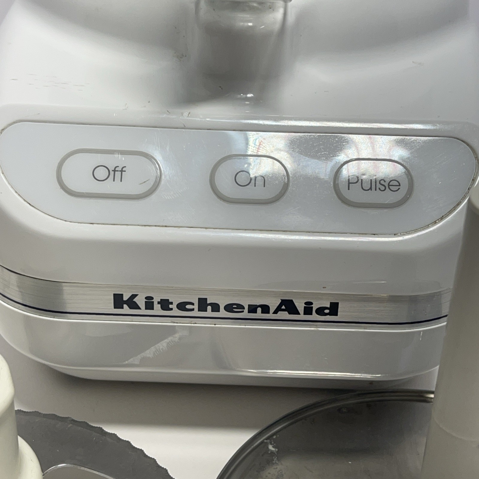 Kitchen Aid Model # KFP710WH1 Food Processor w/ 2 Attachments