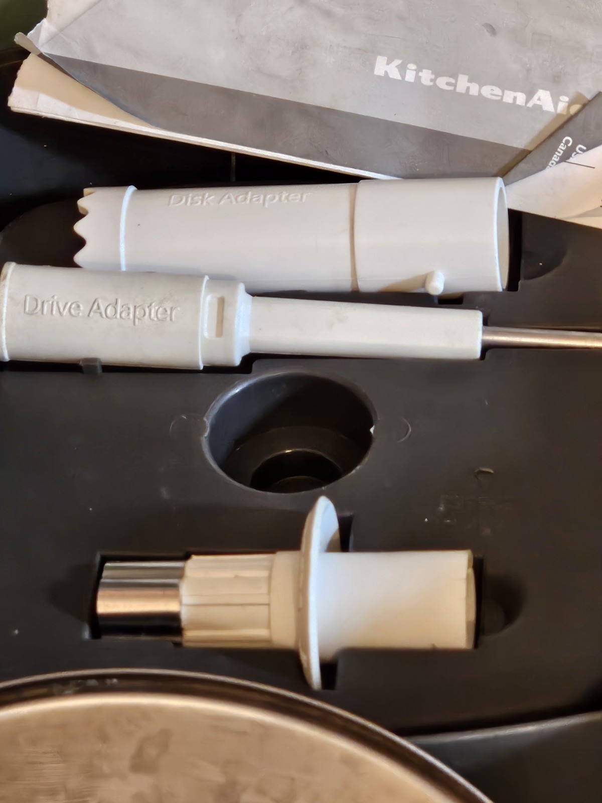 KitchenAid Adjustable Slicing & Reversible Shredding Set/Case Pre-owned KFP1330