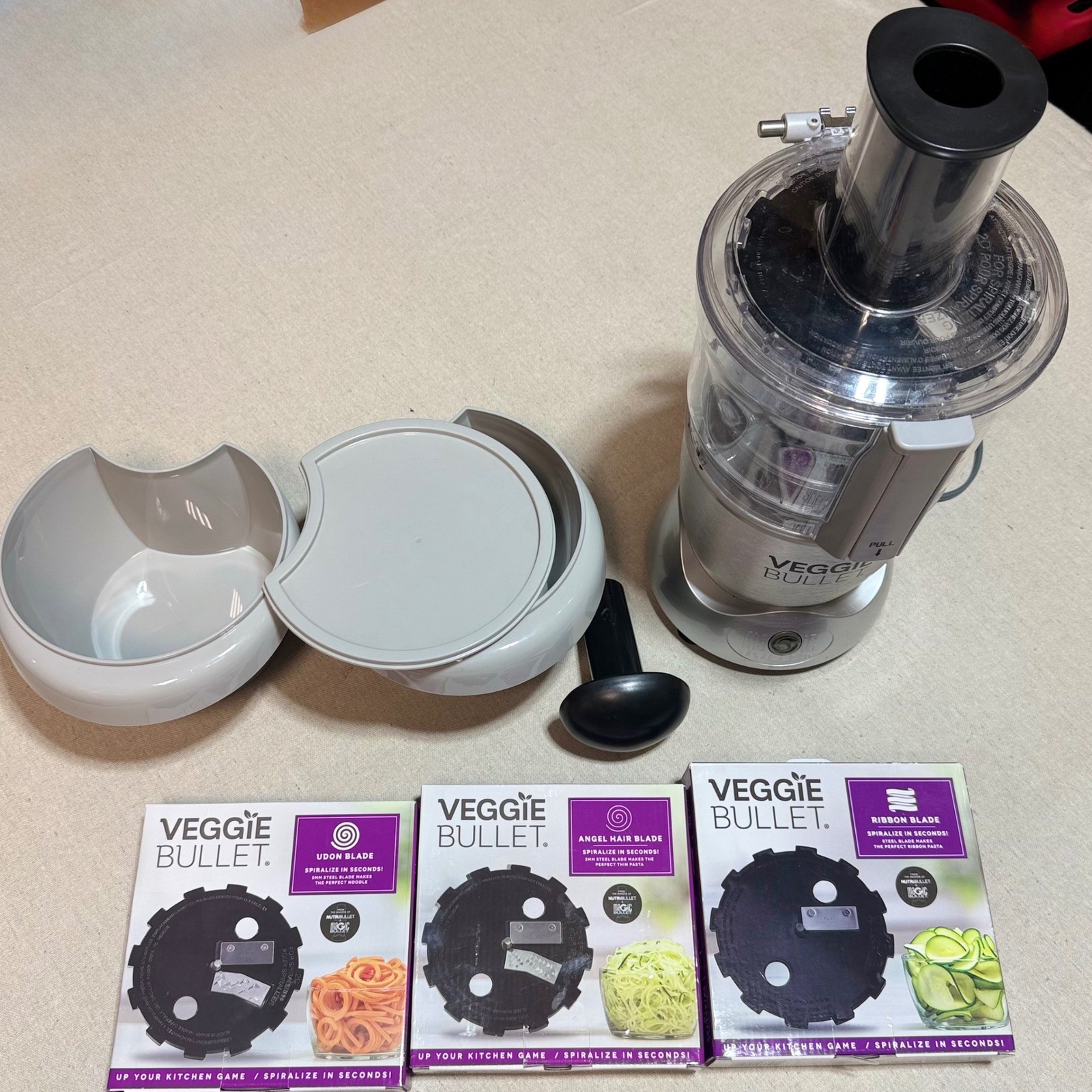 Veggie Bullet Electric Spiralizer 8pc Set +3 Extra Blades Silver Stainless Steel