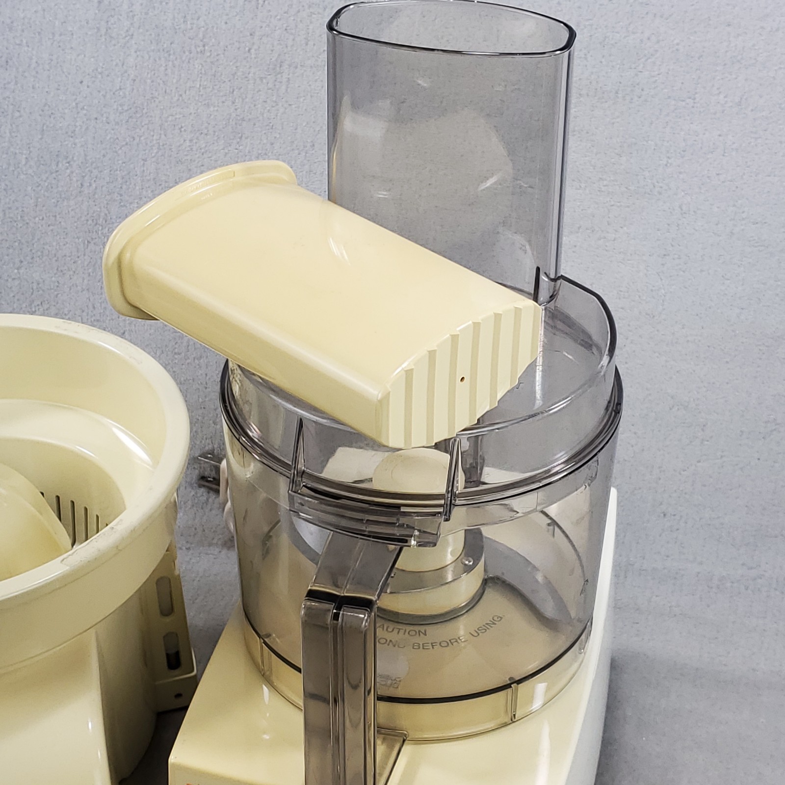 VTG Cuisinart Little Pro Plus Food Processor w/ Blade & Juicer Tested & Working